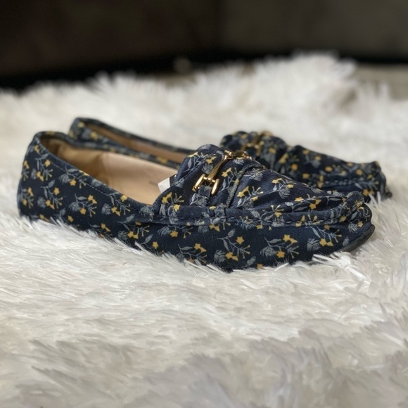 Cabi velvet floral loafers carnavy size 9 - Picture 7 of 13